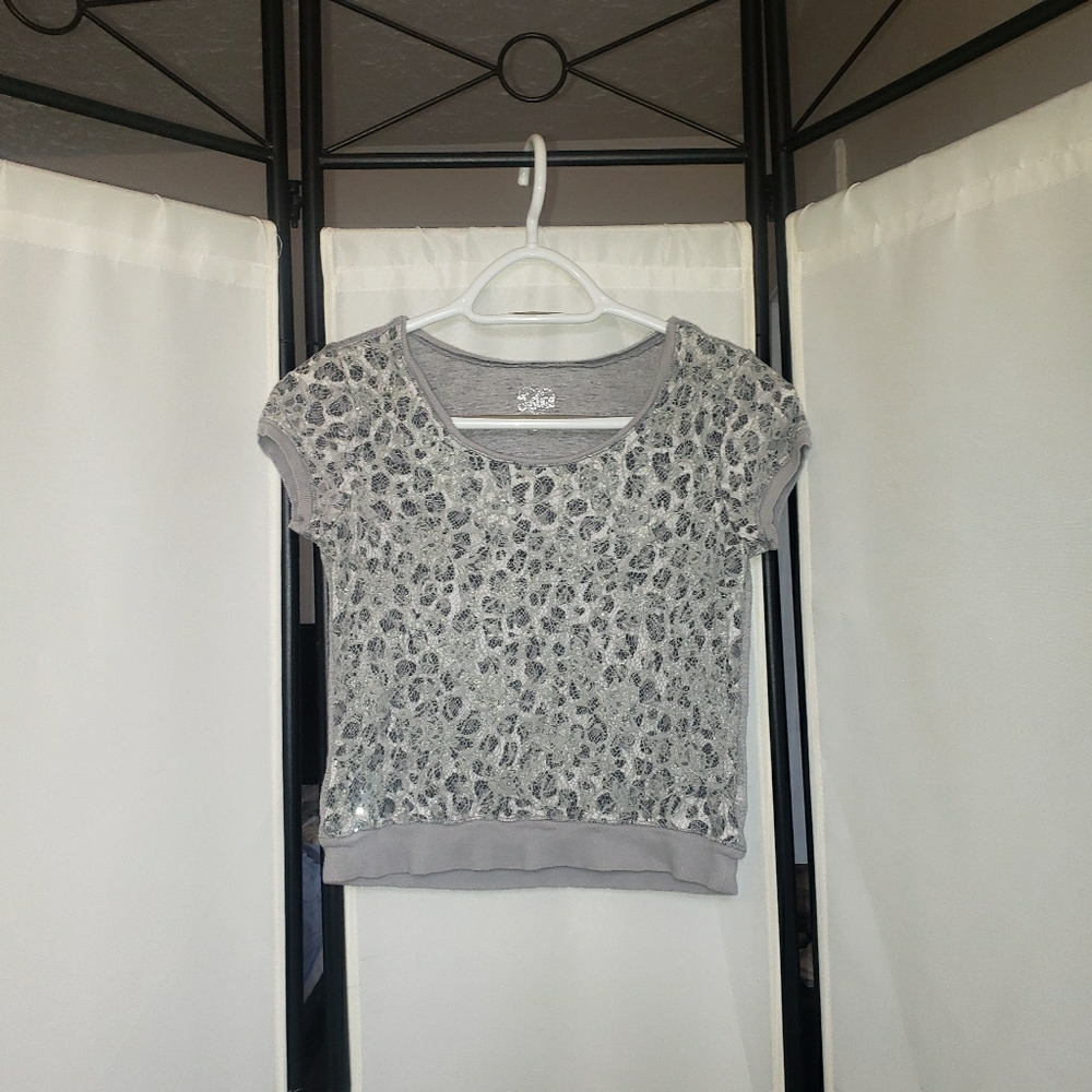 Justice top
